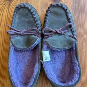 L.L. Bean Girl's Moccasin Slippers in Olive and Lavender Size 4